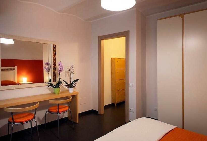 ベッドアンドブレックファースト Affittacamere La Piazzetta