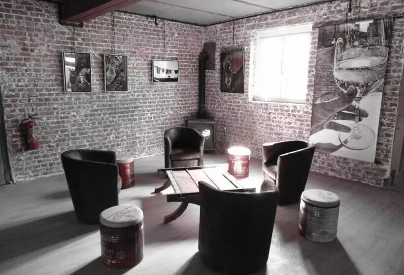 Aamiaismajoitus (B&B) Lomalienne