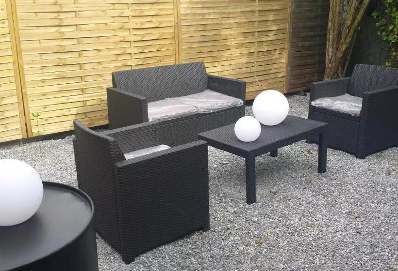 Aamiaismajoitus (B&B) Lomalienne