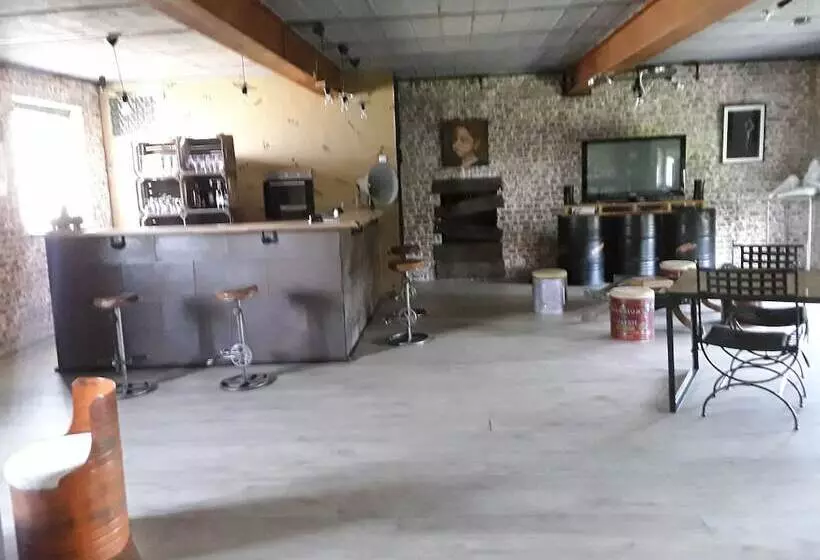 Aamiaismajoitus (B&B) Lomalienne