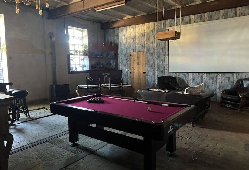 ベッドアンドブレックファースト Lomalienne