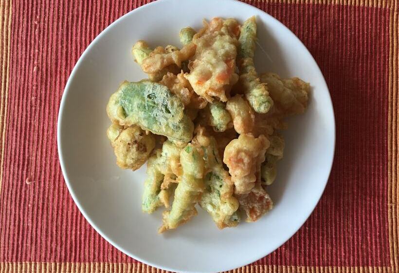 Hidden World Resort And Spa