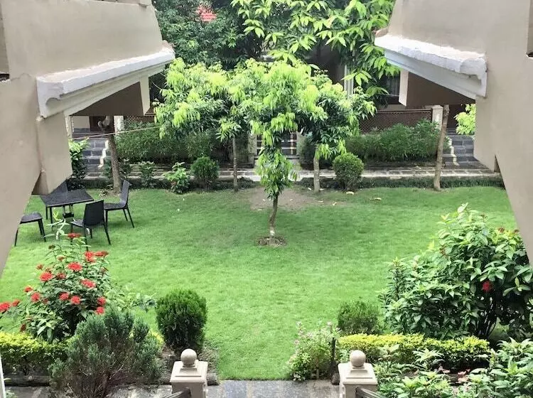Hidden World Resort And Spa