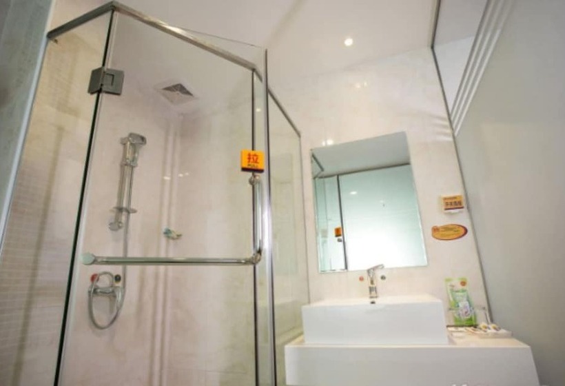 Hotel 24 Hours Economic