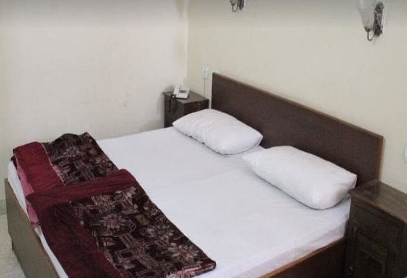 ホテル Bagga Vilas