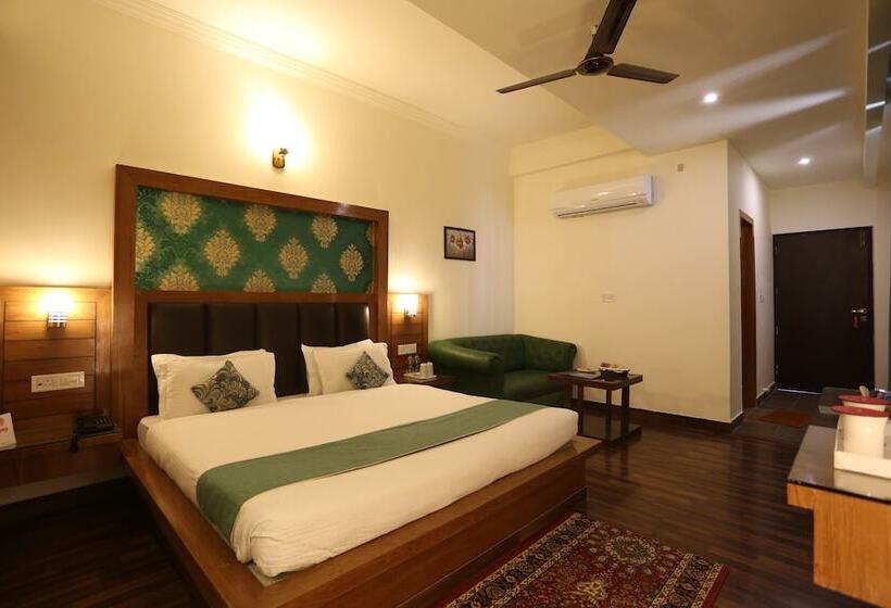 هتل The Grand Sharan