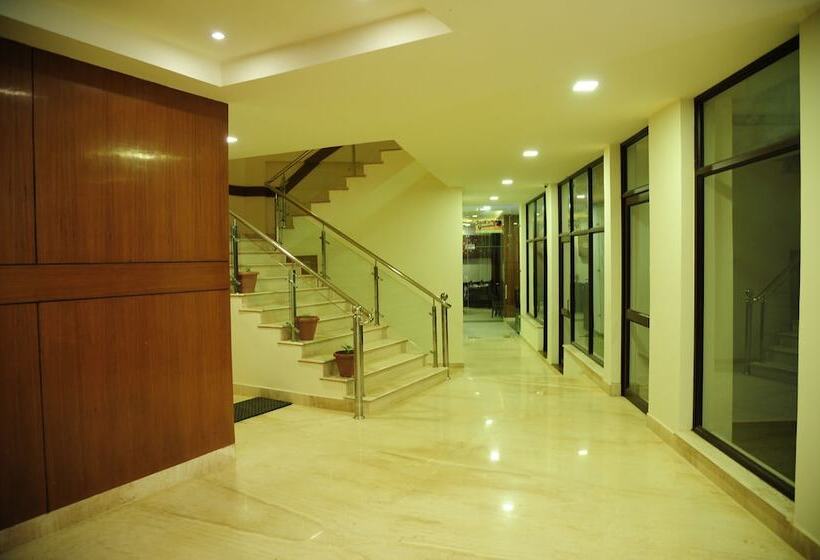 هتل The Grand Sharan