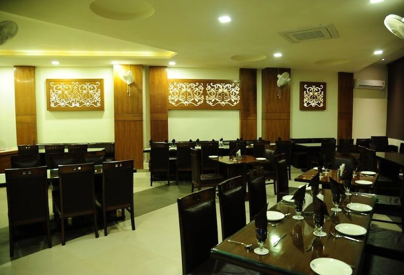 هتل The Grand Sharan