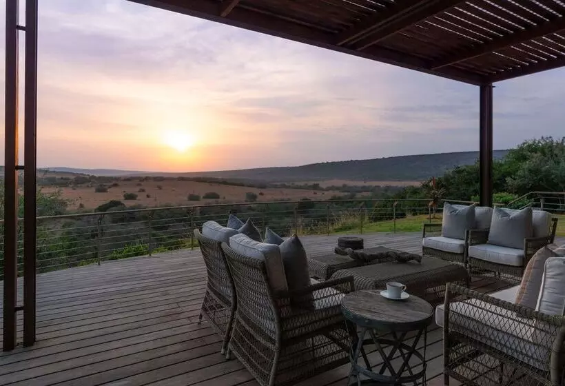 هتل Shamwari Sarili