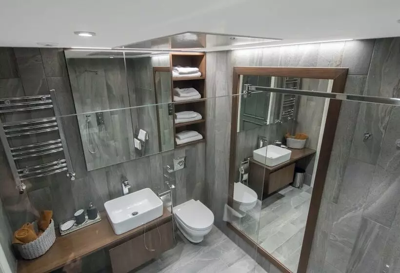 Old Town Premium Queen`s Apartments
