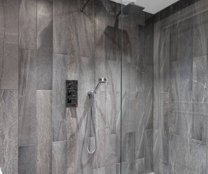 Old Town Premium Queen`s Apartments