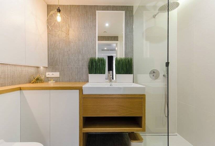 Old Town Premium Queen`s Apartments