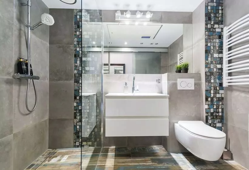 Old Town Premium Queen`s Apartments