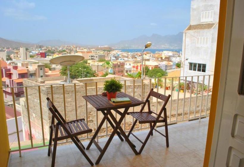 پانسیون Casa Solarino