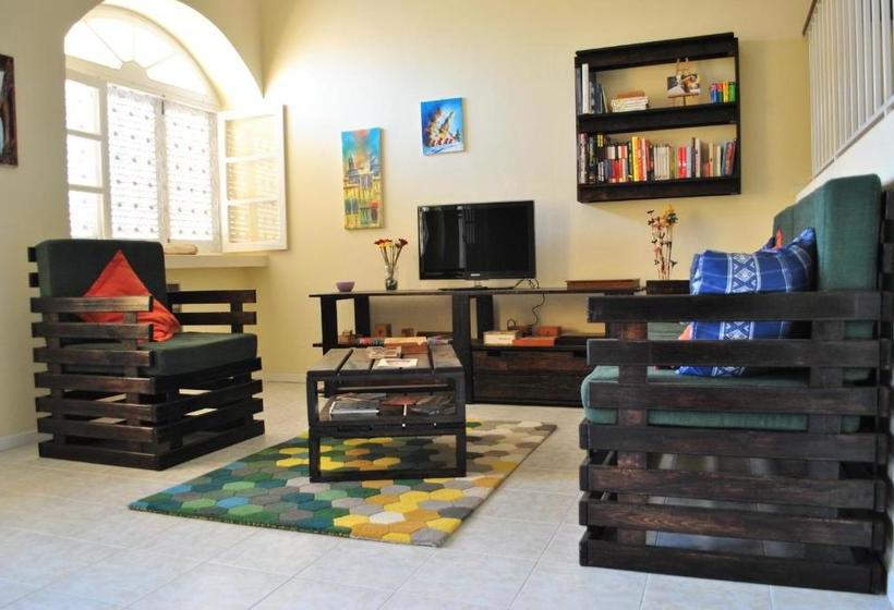 پانسیون Casa Solarino