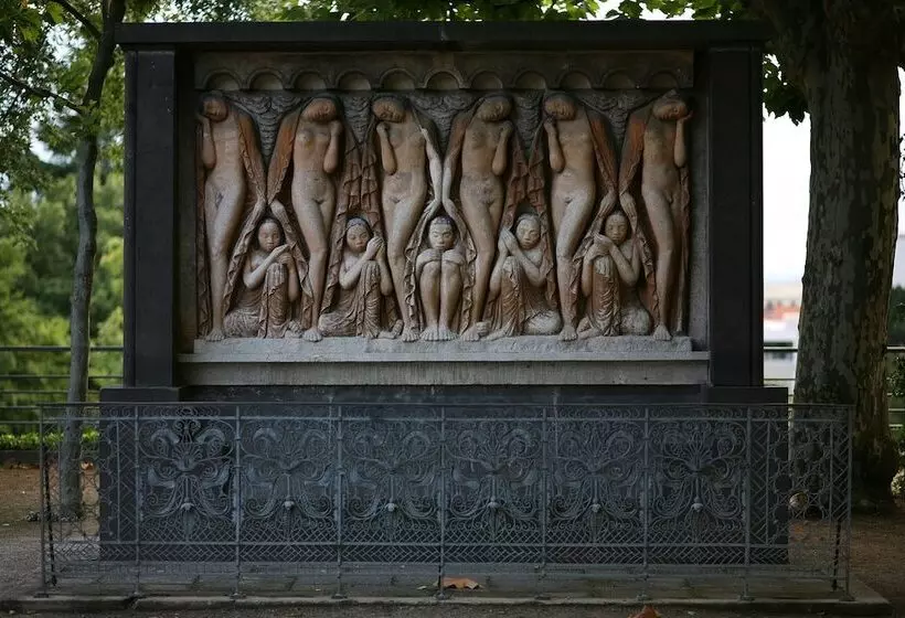 Majatalo Suite Martinus Am Vortexgarten Mathildenhöhe