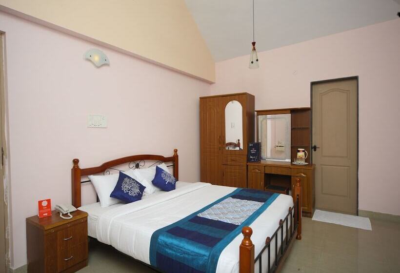 Pensão Oyo 15517 Kms House