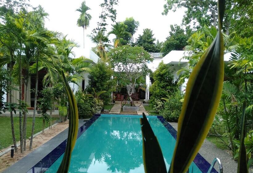 Пансион Canaya Boutique Villa