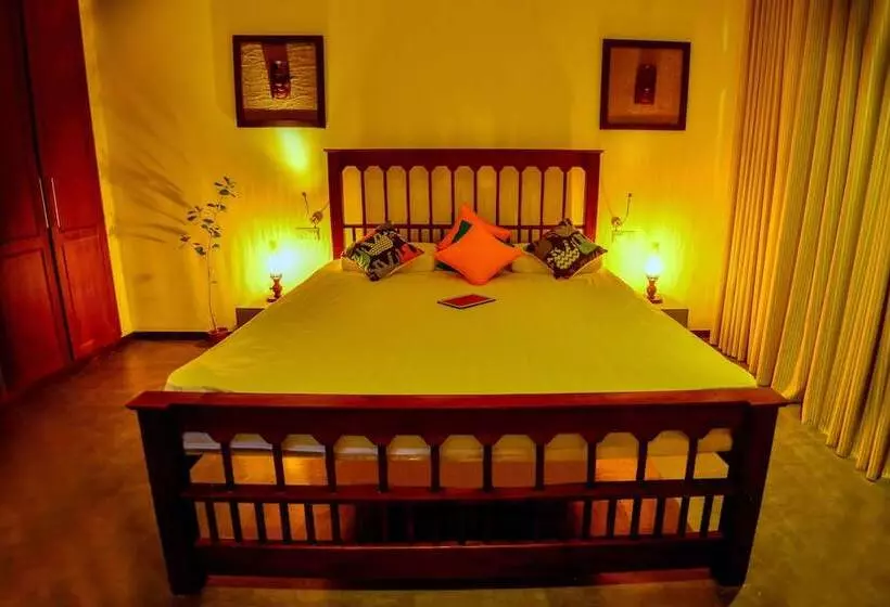 ペンション Canaya Boutique Villa