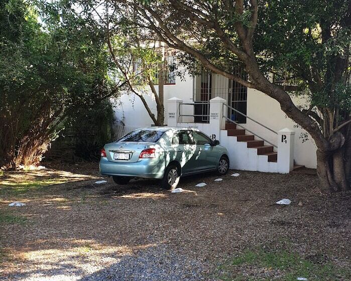 הוסטל Zebra Crossing Backpacker