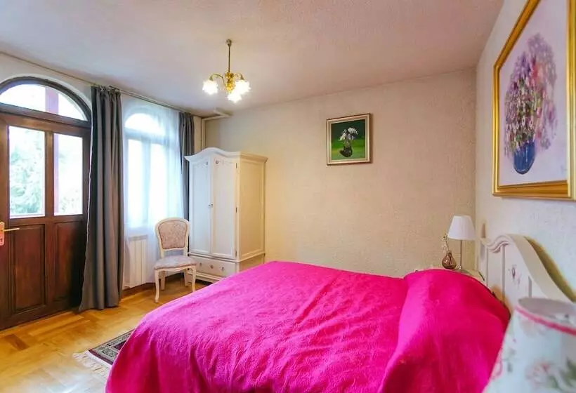 Aamiaismajoitus (B&B) Casa Natalia