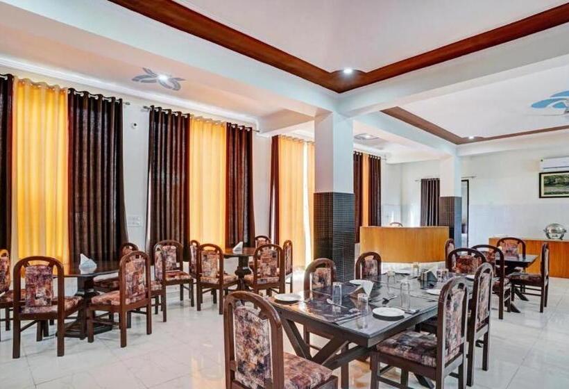 ホテル Ranthambore Resort