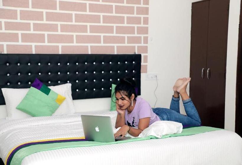 ホテル Ranthambore Resort