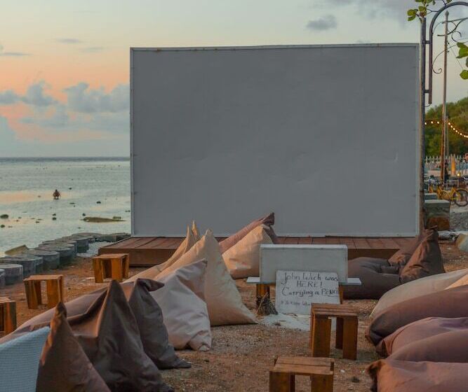 هتل Santorini Beach Resort