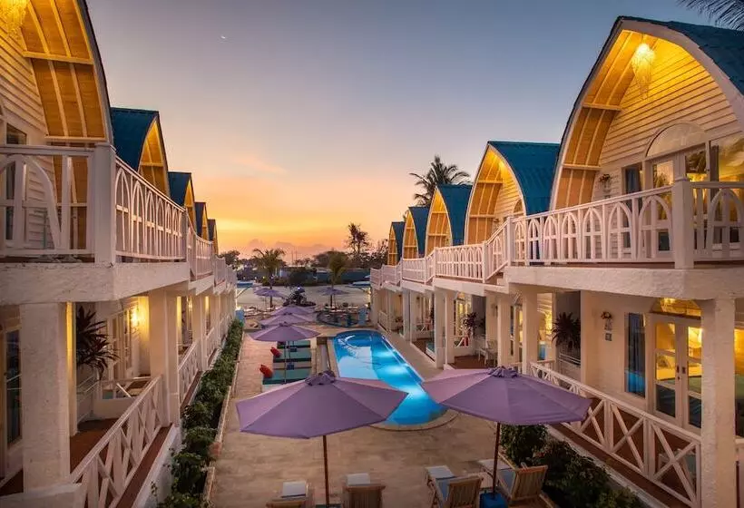 هتل Santorini Beach Resort