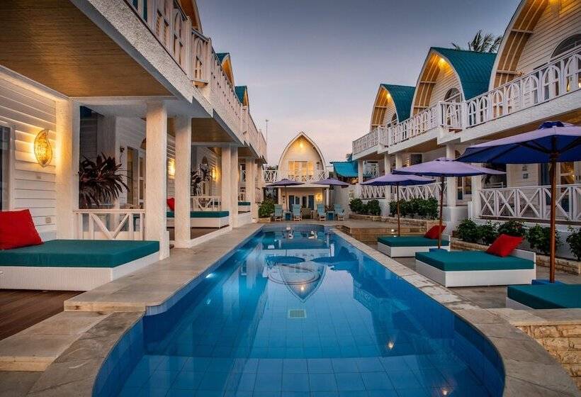 هتل Santorini Beach Resort