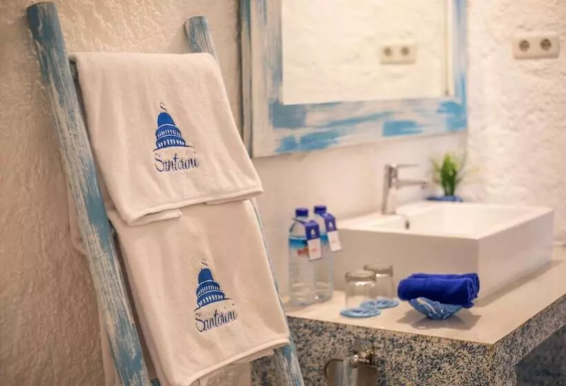 هتل Santorini Beach Resort