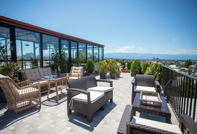 هتل Terrace Kutaisi