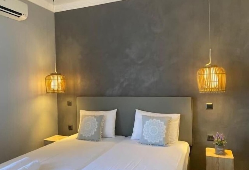 בית מלון כפרי Xenios