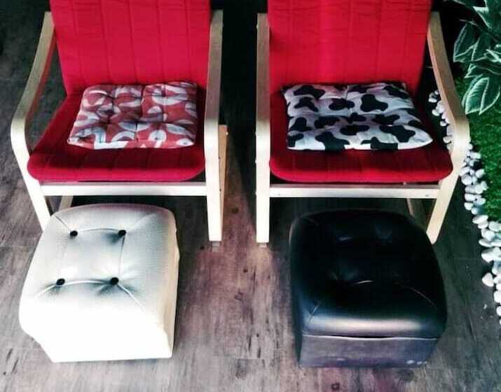 Mari Jari Spastay   Hostel