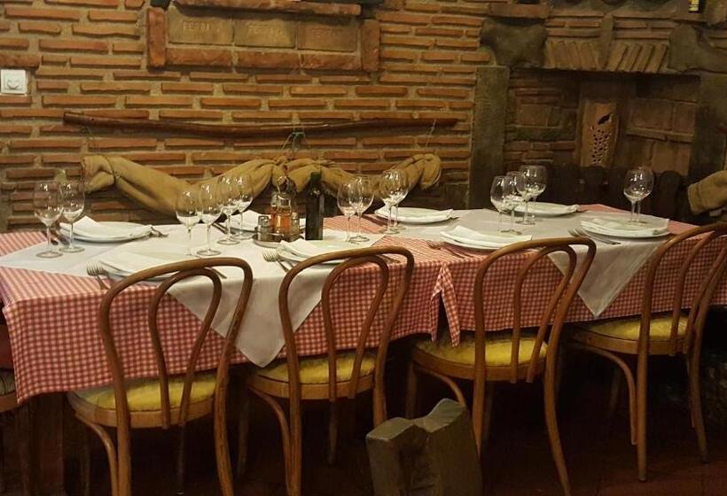 פנסיון Martina Guest House