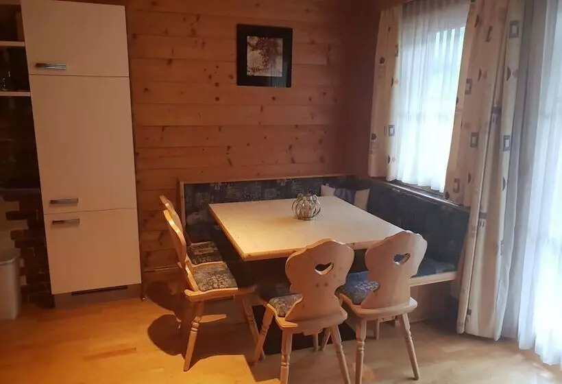 Appartementhaus Gugganig