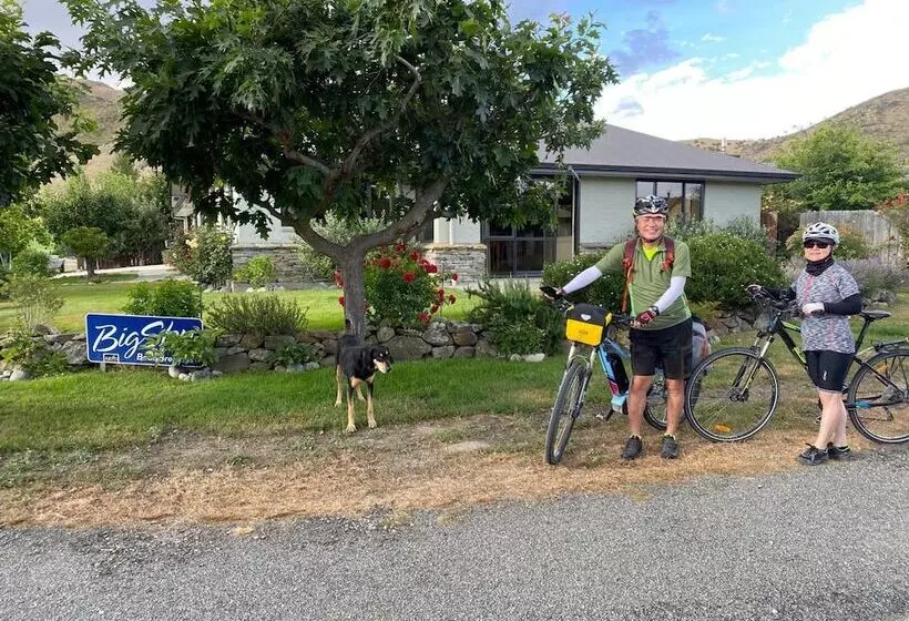 Bigsky Bed And Breakfast