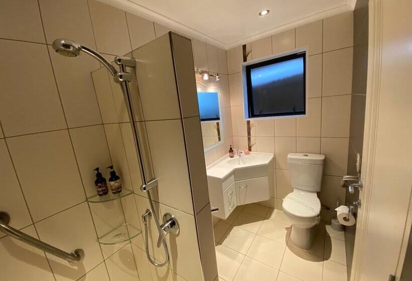 Bigsky Bed And Breakfast