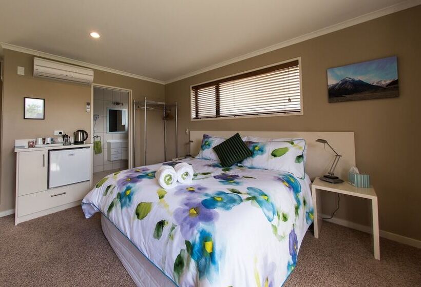 Bigsky Bed And Breakfast