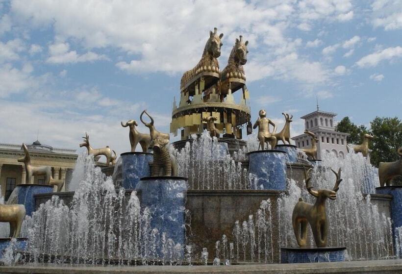 هتل City Kutaisi