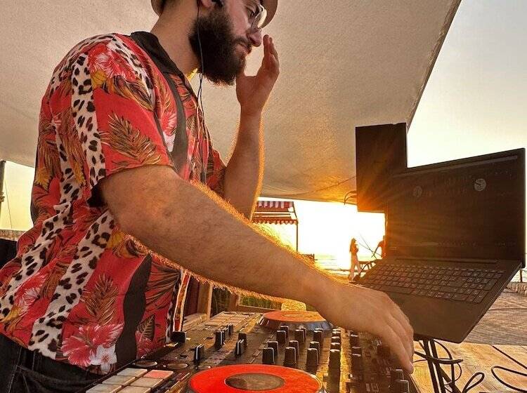 هتل Damour Country Club