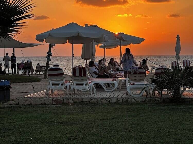 هتل Damour Country Club