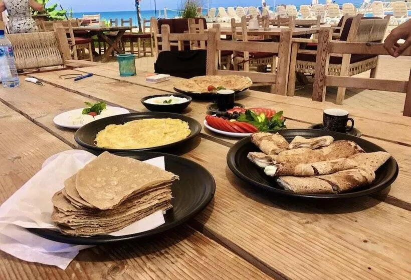 هتل Damour Country Club