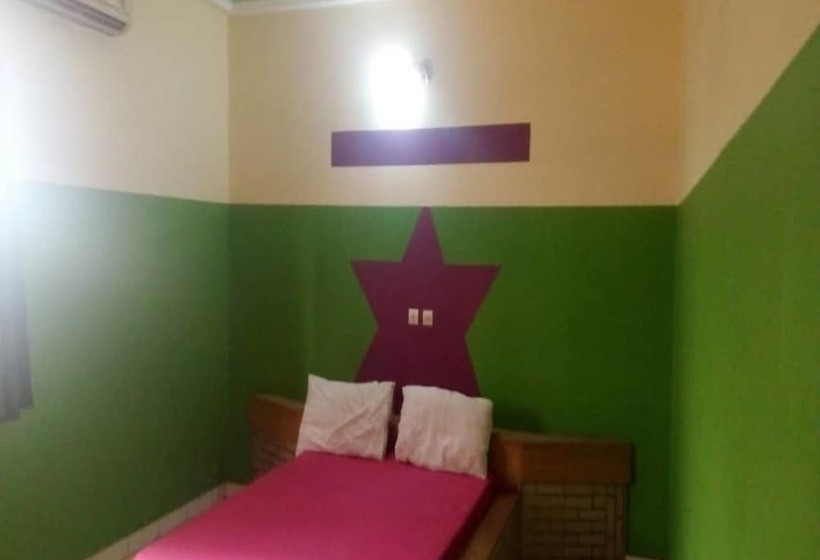 هتل Hôtel El Vivo