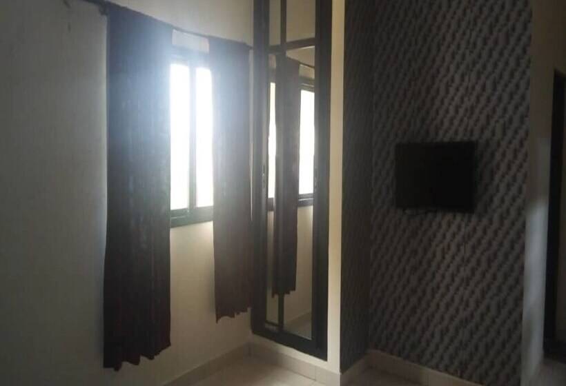 هتل Hôtel El Vivo