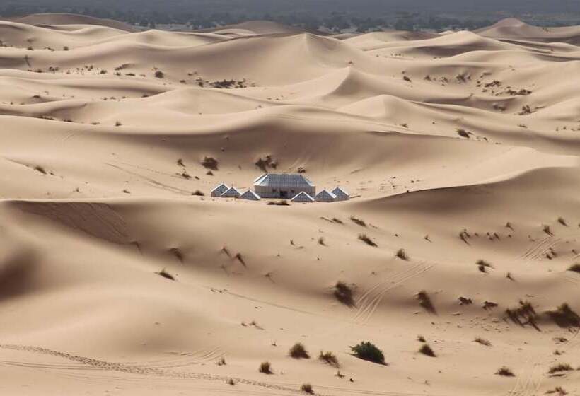 Отель Luxury Maktoub