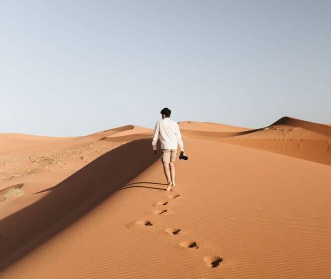 Отель Luxury Maktoub