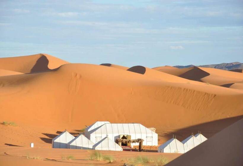 Отель Luxury Maktoub