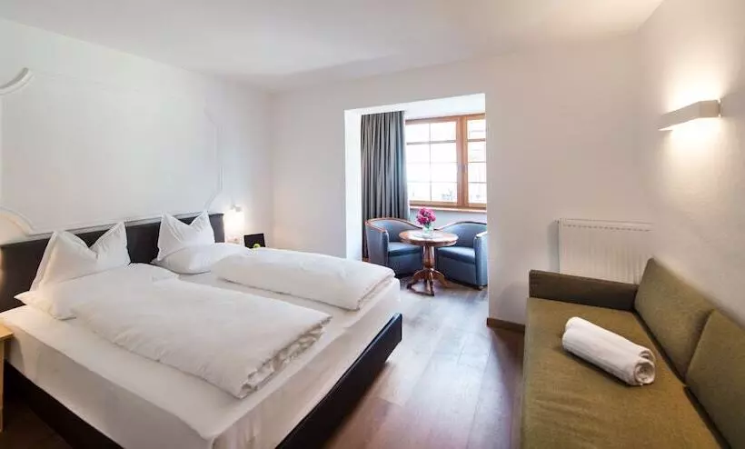 ホテル Spanglwirt