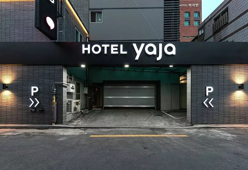ホテル Yaja Terminal Branch